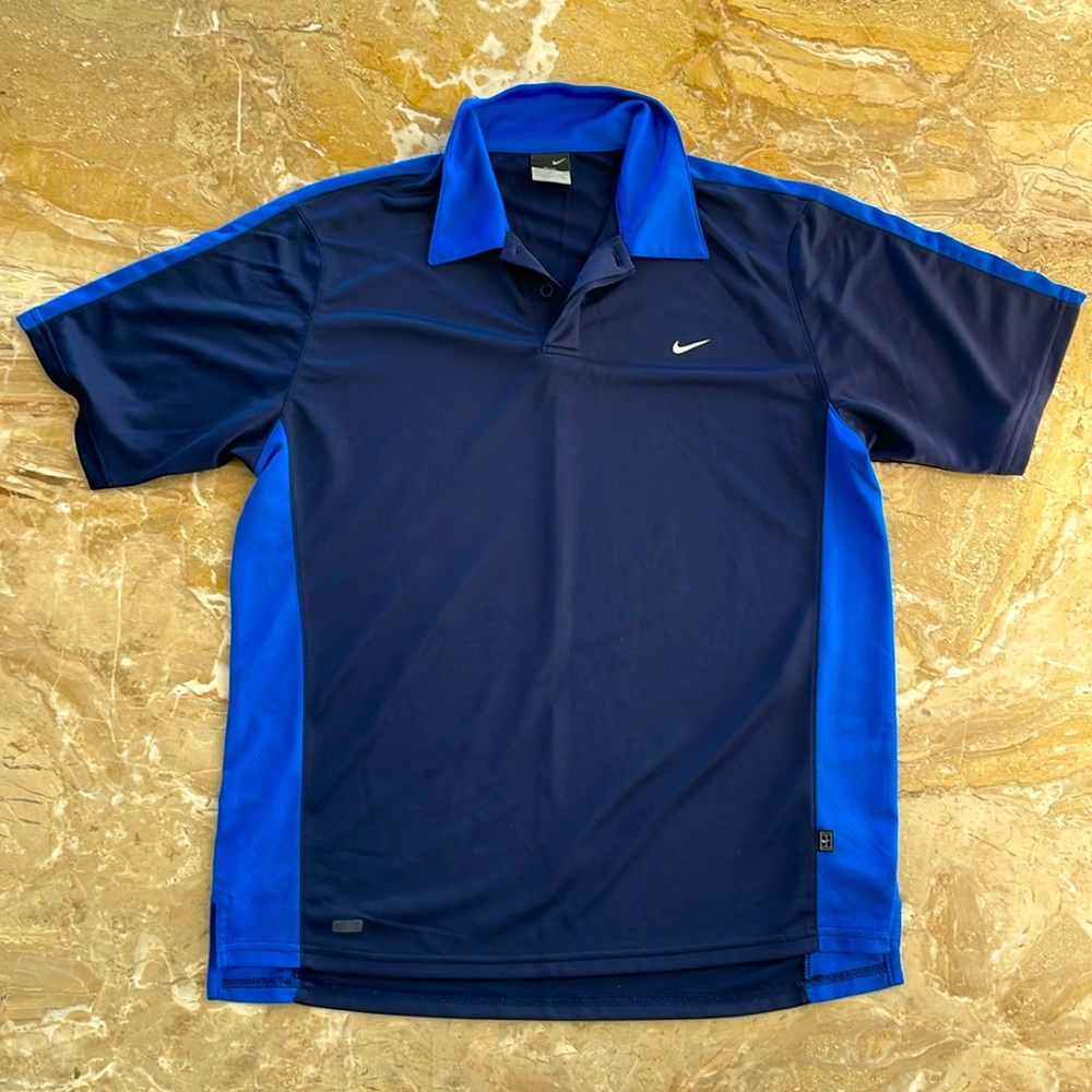 Nike men’s shirt